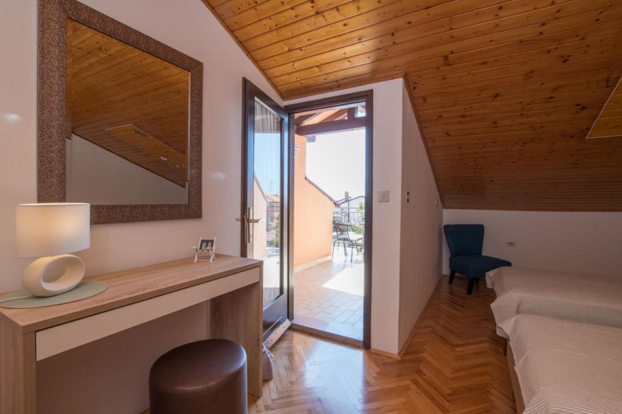 Apartment Gaudeamus Umag Ngoại thất bức ảnh